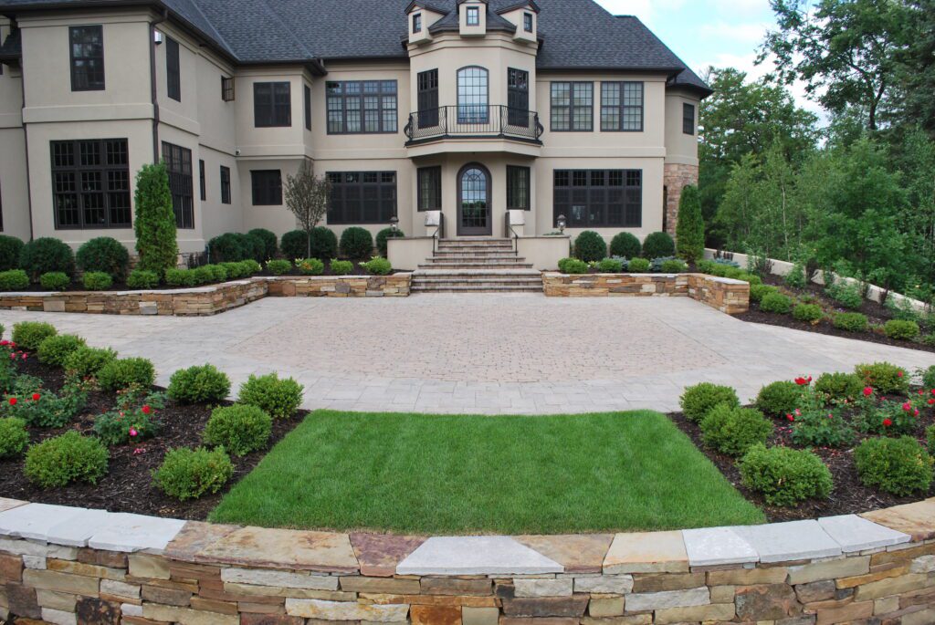 Mansion Front Driveway